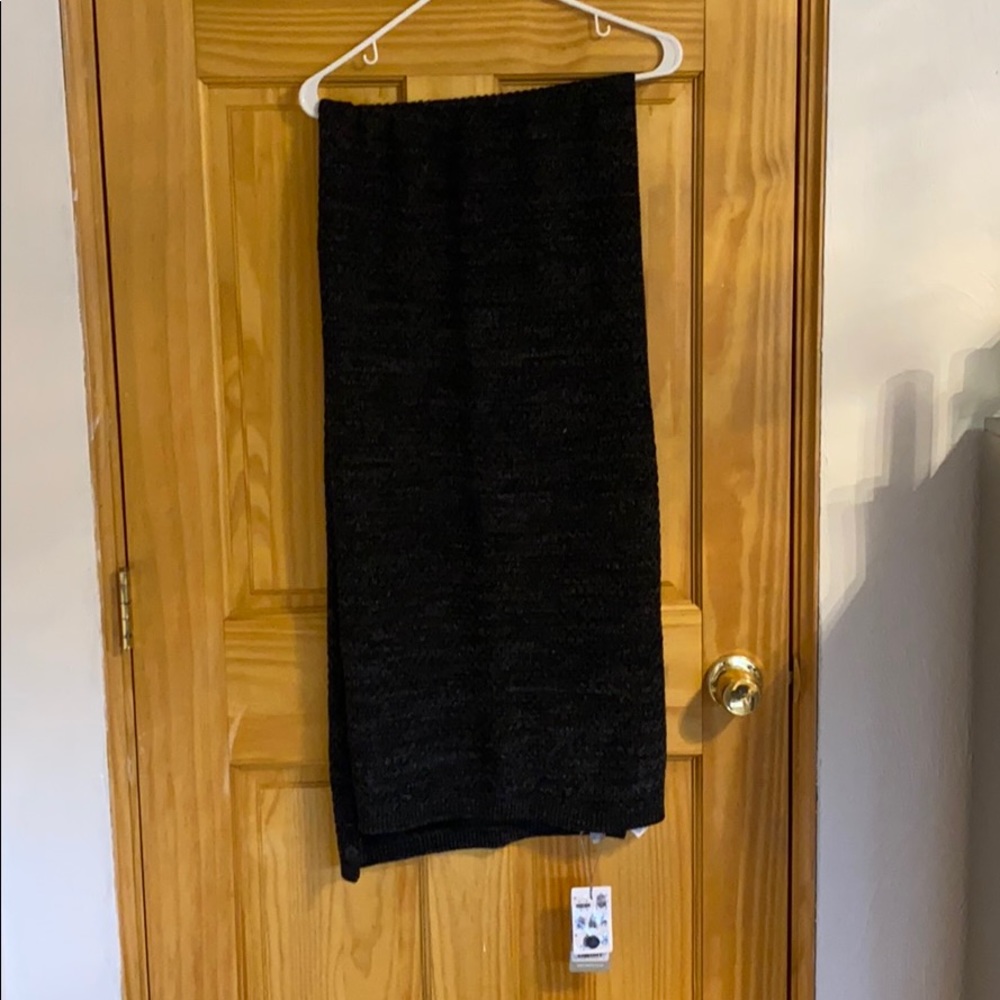 Bench scarf